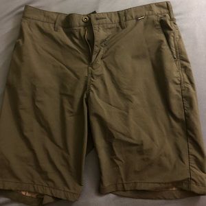 Men’s Hurley boardshorts
